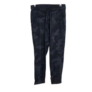 Lululemon Ready to Rulu Joggers 7/8 Length, Incognito Camo, Size 4